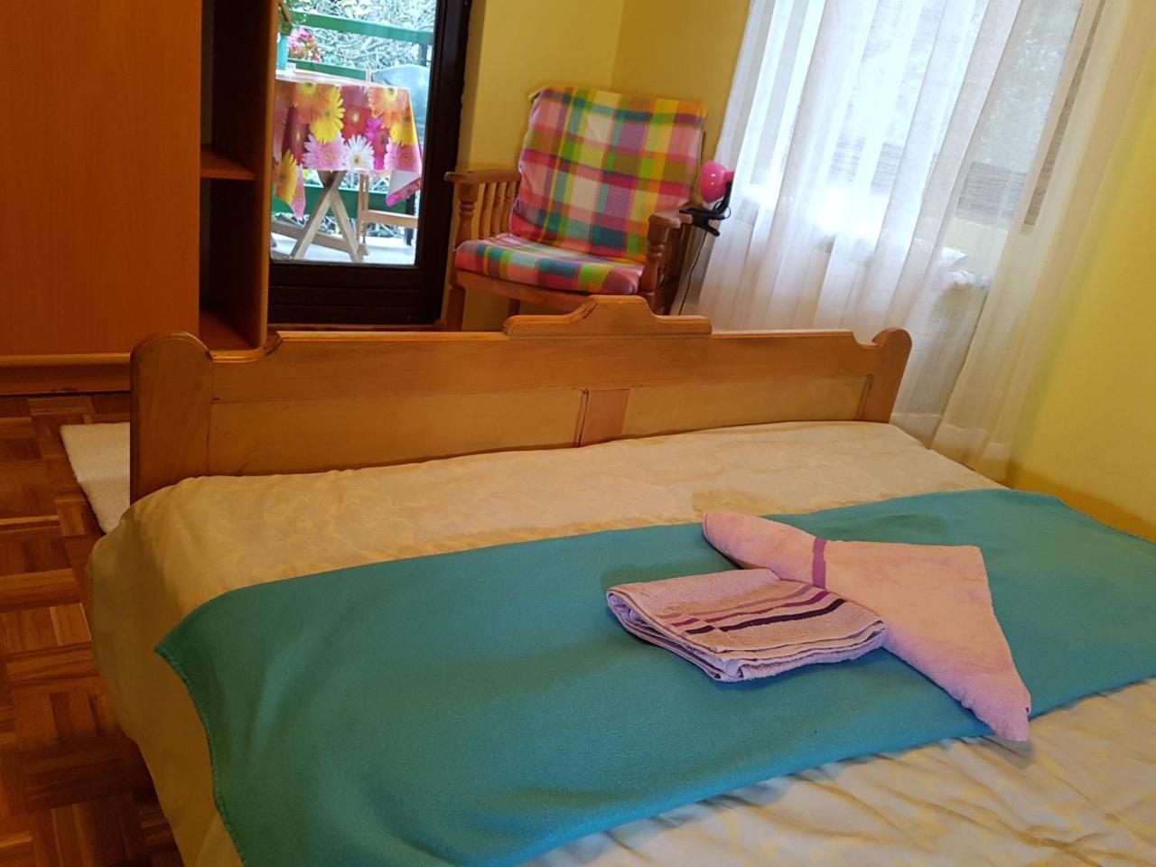 Nena & Rale Rooms Donji Milanovac Exterior photo